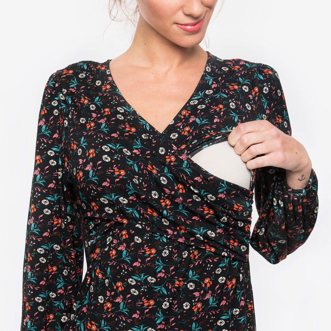 Maternity Deep V Neck Long Sleeve Multicolor Nursing T-Shirt-065